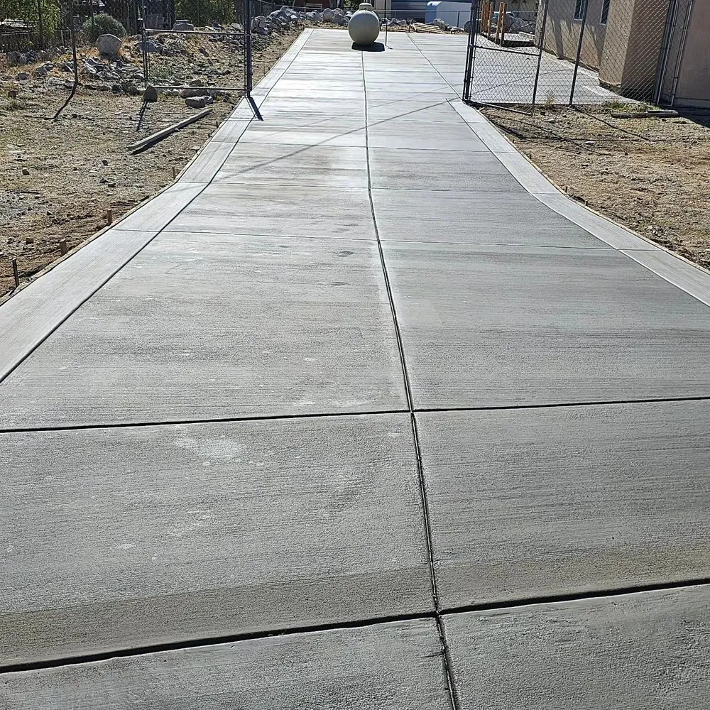 Custom lawn mowing service experts serving Moreno Valley, CA - Gaspar Landscaping