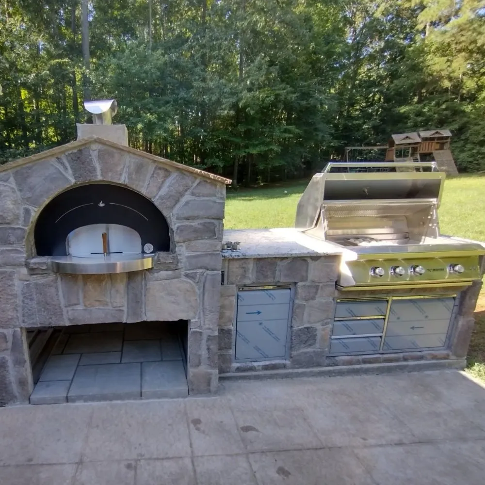 Custom lawn care service in Raleigh, NC by Gaspar Landscaping