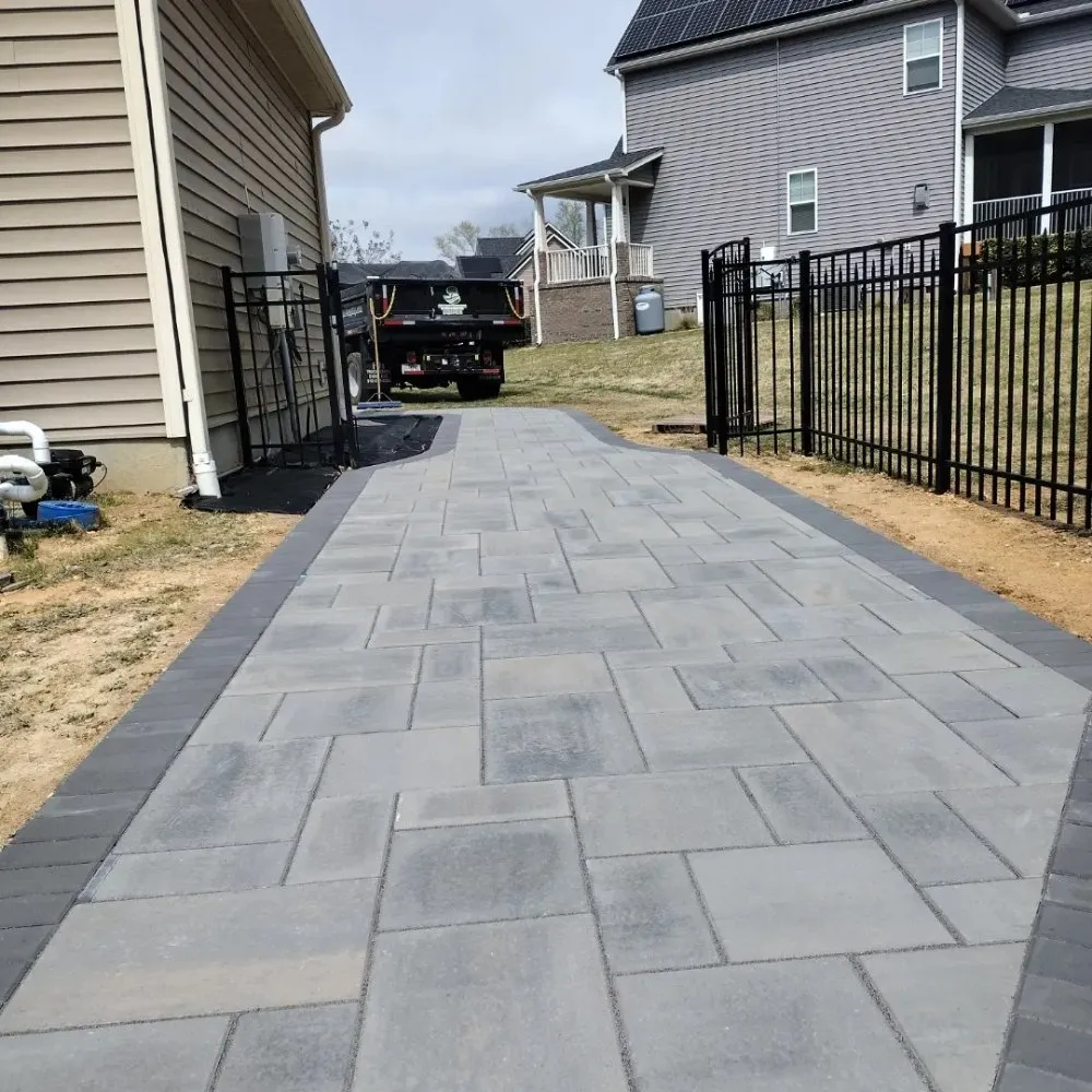 Top-rated yard cleanup service in Raleigh, NC by Gaspar Landscaping