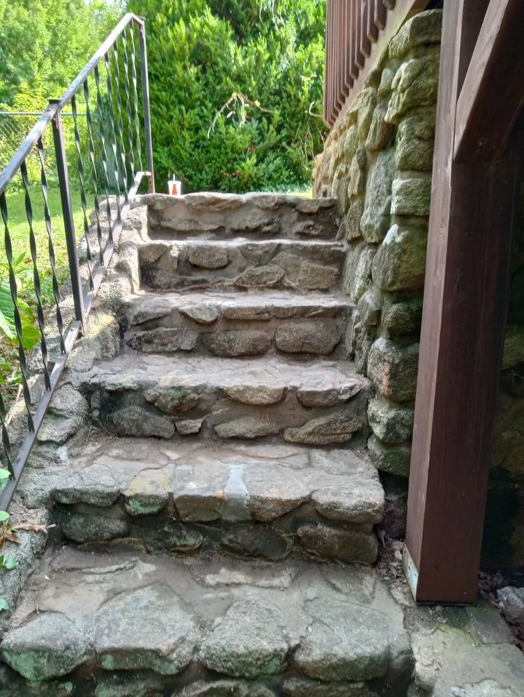 Local residential landscaping in Madison Heights, VA by G.A.T. Masonry Repair & Restoration And Landscaping