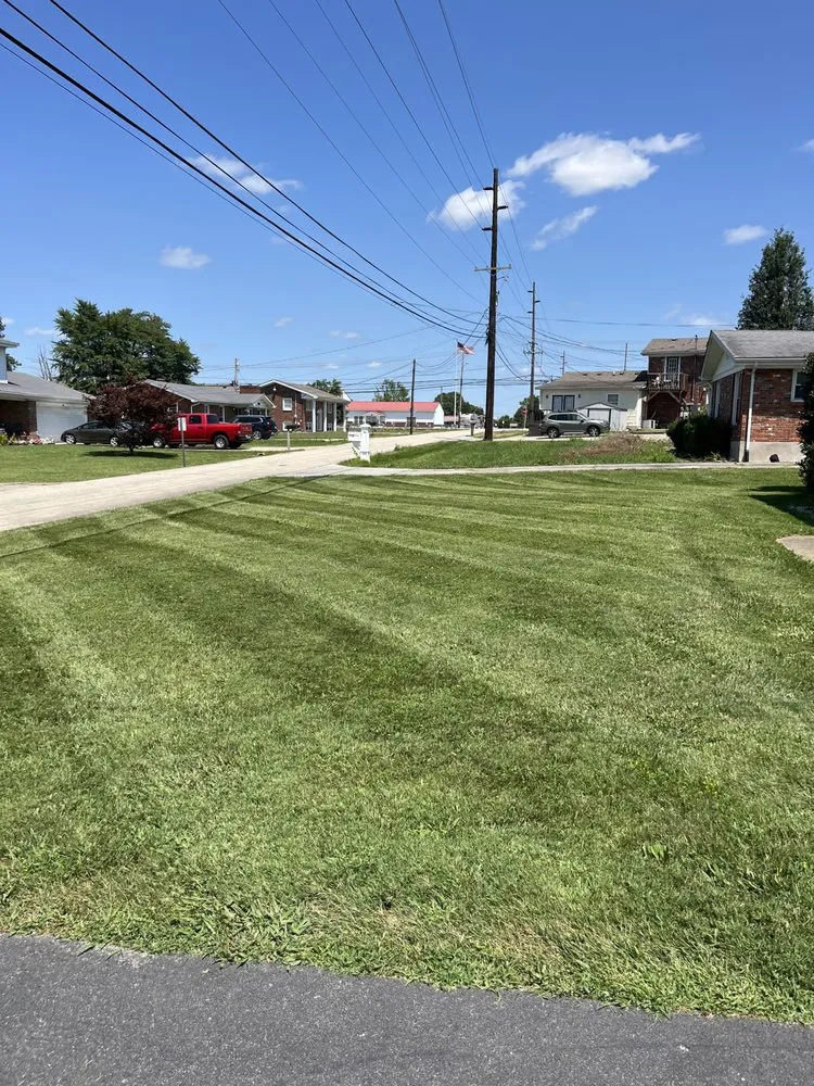 Top-rated yard cleanup service in Mount Washington, KY - Gates Lawn & Landscaping