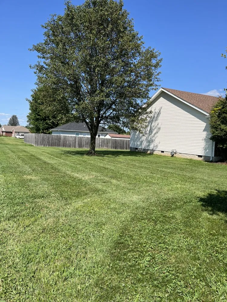 Reliable lawn mowing service for homes across Mount Washington, KY - Gates Lawn & Landscaping