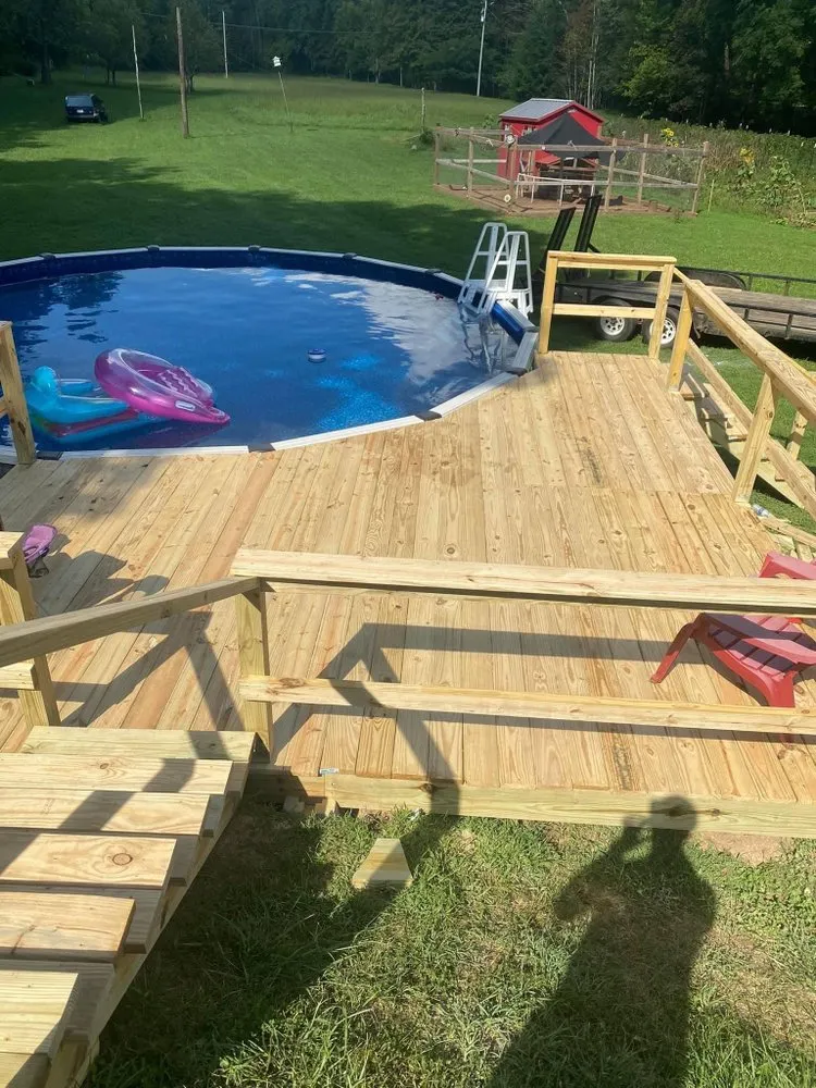 Custom residential landscaping experts serving Charleston, WV - Gateway Contracting