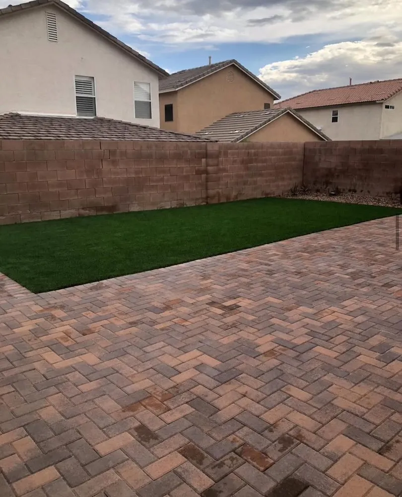 Affordable landscape design in Las Vegas, NV by Gateway Landscaping