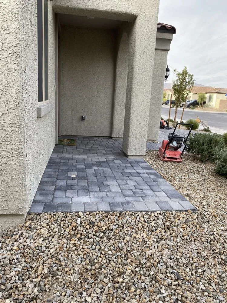 Affordable garden landscaping for year-round maintenance in Las Vegas, NV by Gateway Landscaping