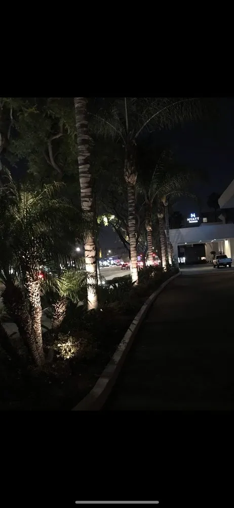 Reliable landscaping services in Corona, CA - Gatica landscaping