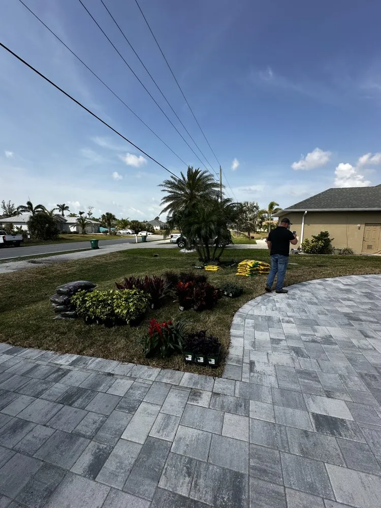 Custom lawn care service with custom design in Summerfield, FL by Gator Ground Services