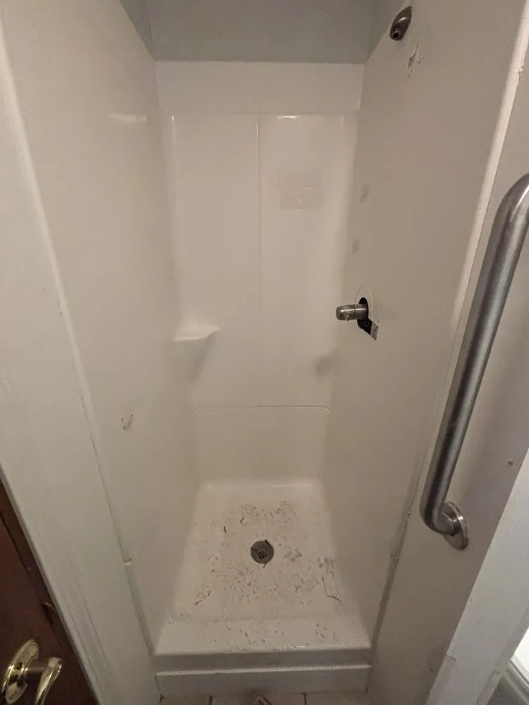 Top-rated yard cleanup service in Kissimmee, FL - Gator Home Repairs