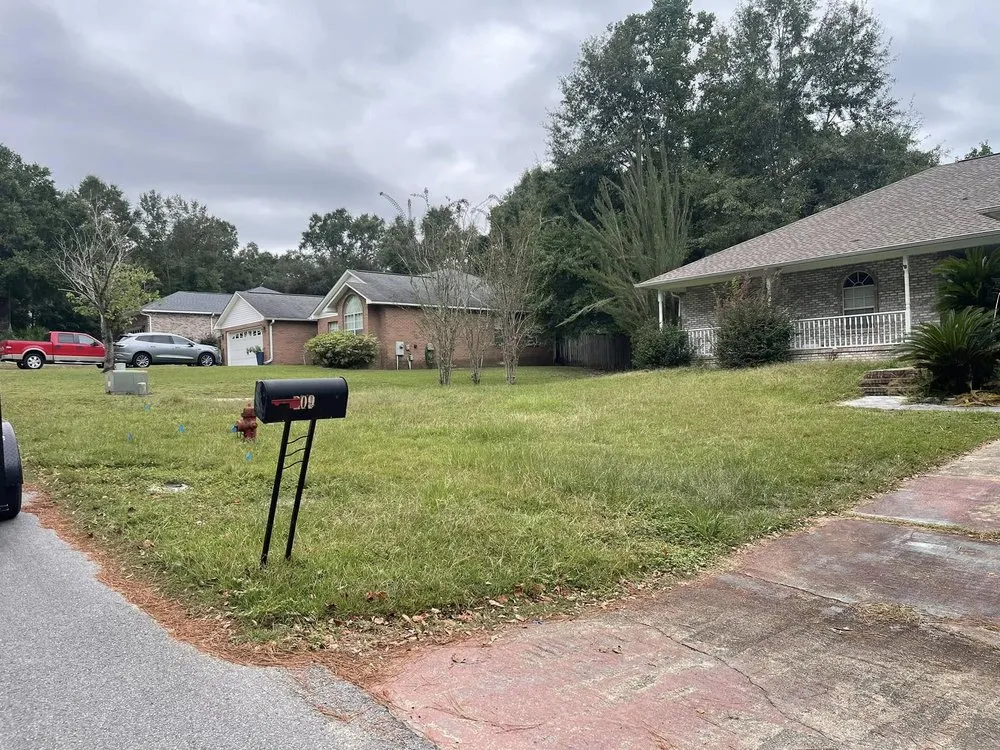 Custom landscaping services for homes across Crestview, FL - Gatorbait Landscape