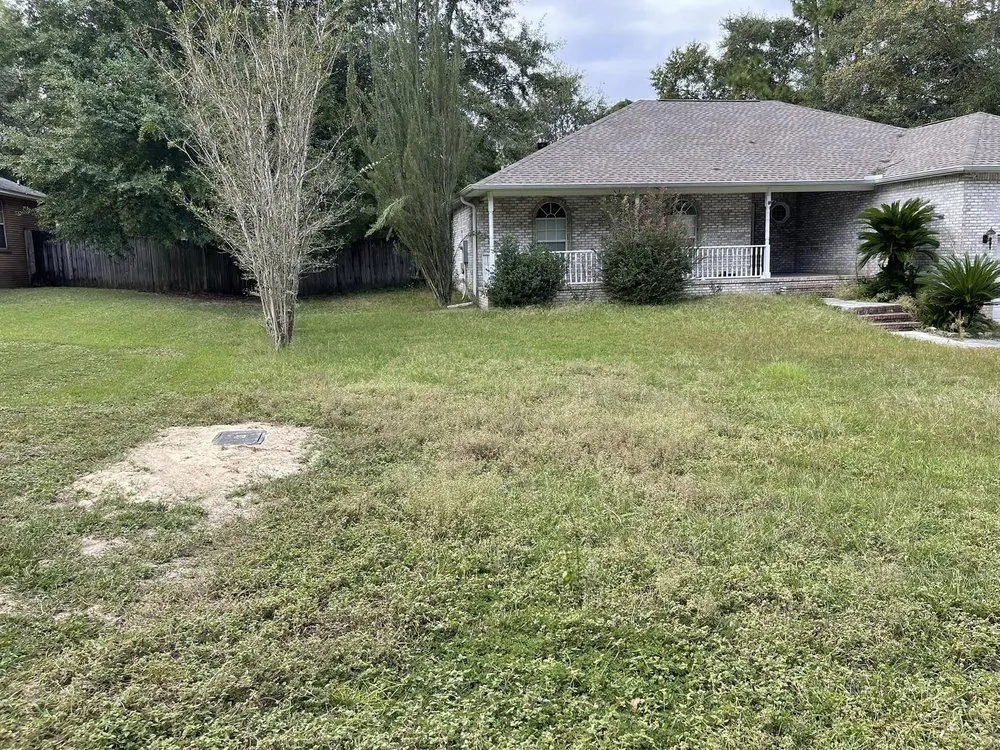 Trusted landscape installation in Crestview, FL by Gatorbait Landscape