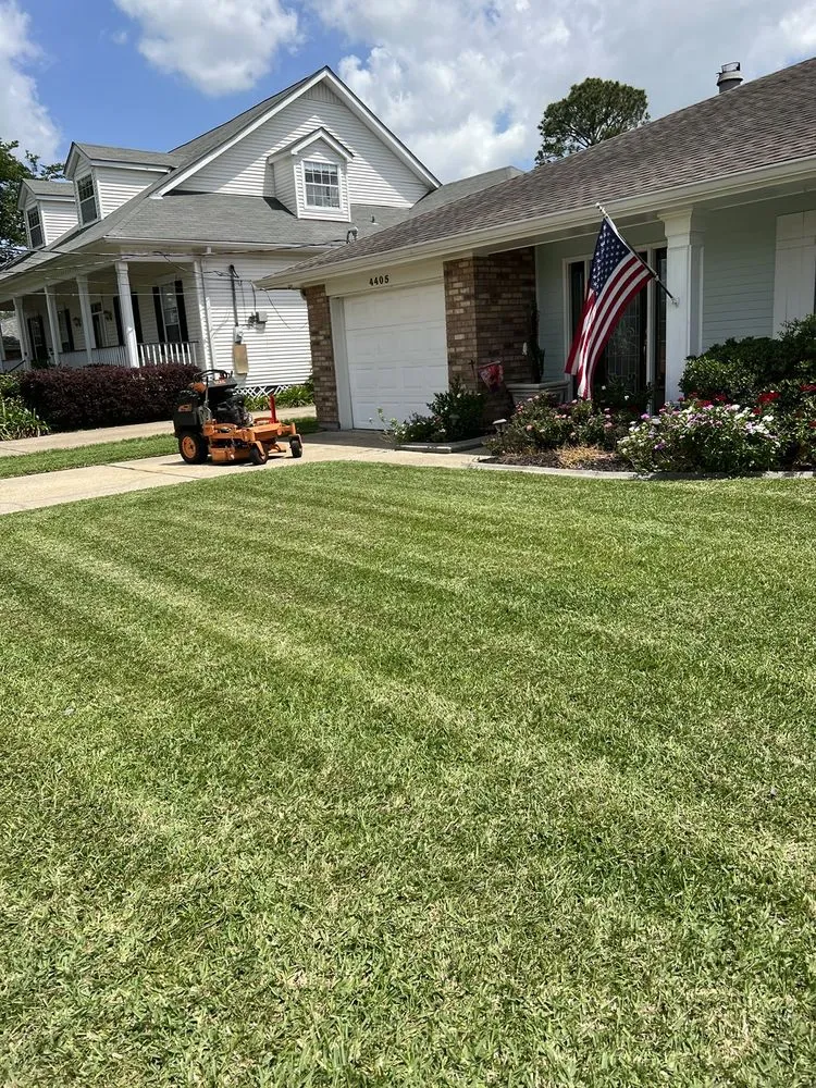 Trusted lawn care service experts serving Kenner, LA - GatorBlade Mowing & Landscaping
