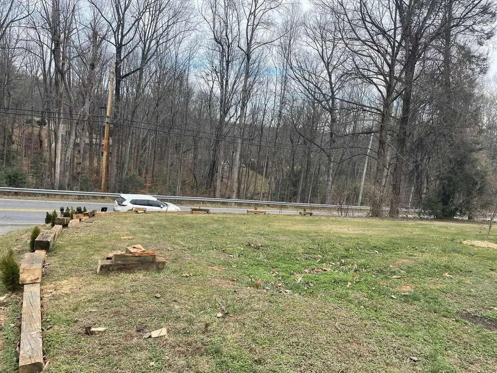 Top-rated yard maintenance for beautiful yards across Morganton, NC - Gave Yard Lawn Care