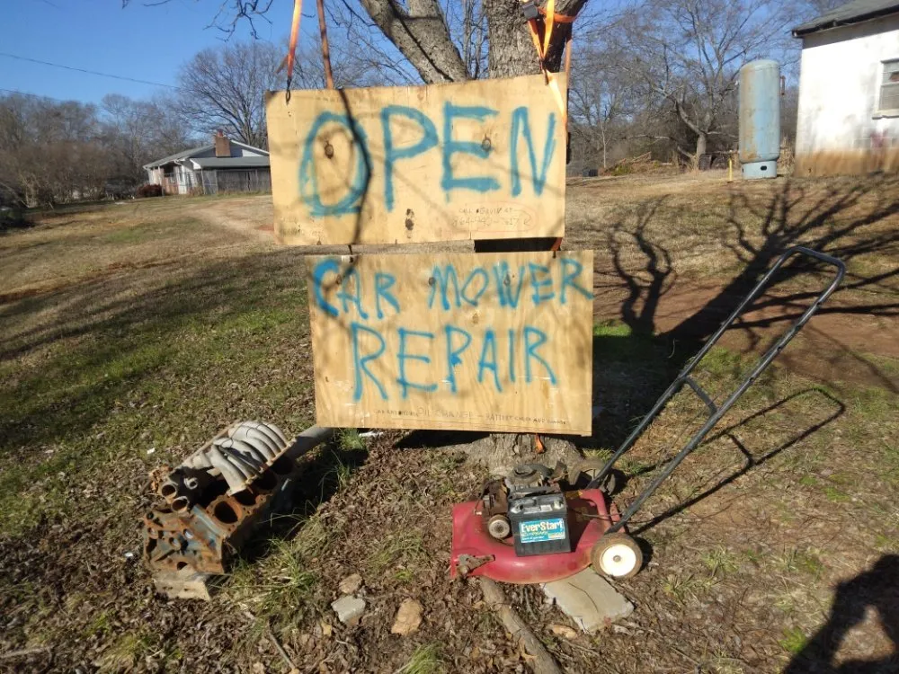 Professional lawn mowing service experts serving Anderson, SC - Gavin's Car & Small Engine Shop