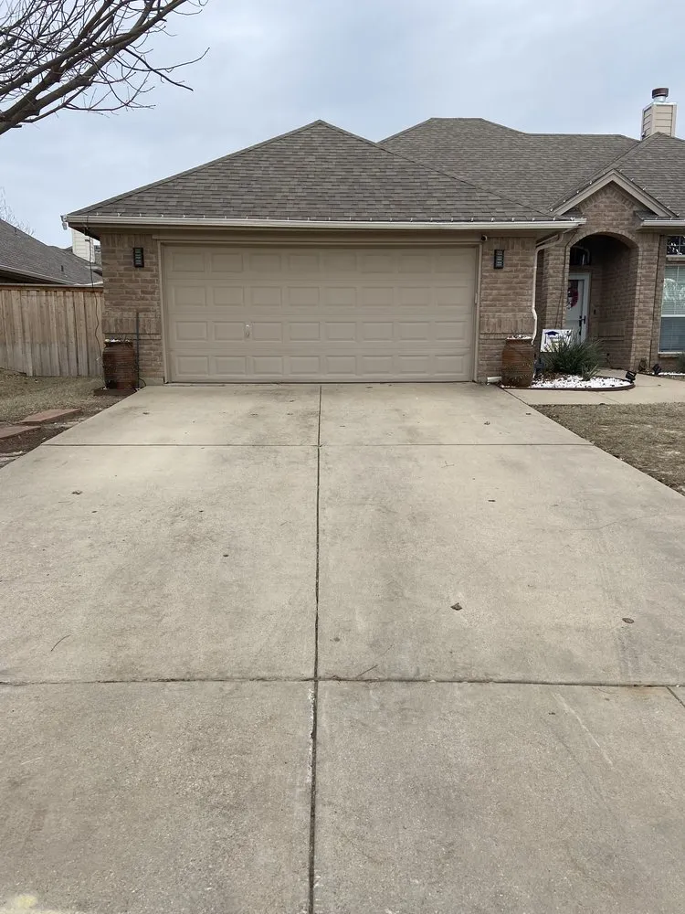 Affordable yard cleanup service in Saginaw, TX by Gavin’s Home Services