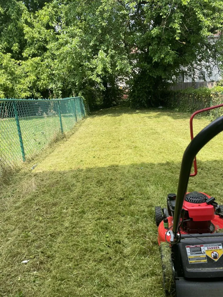 Expert residential landscaping for homes in Trenton, NJ by Gawayne Landscaping