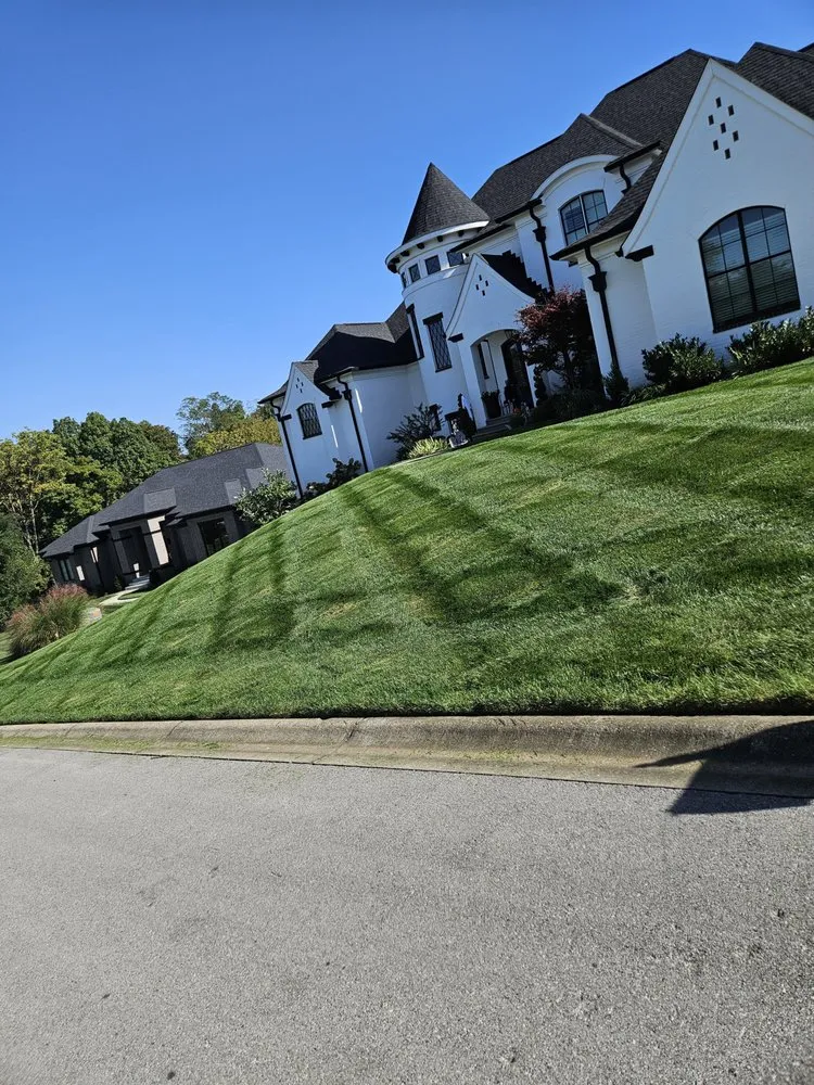 Custom garden landscaping for year-round maintenance across Bardstown, KY - Gayles Lawn Landscaping