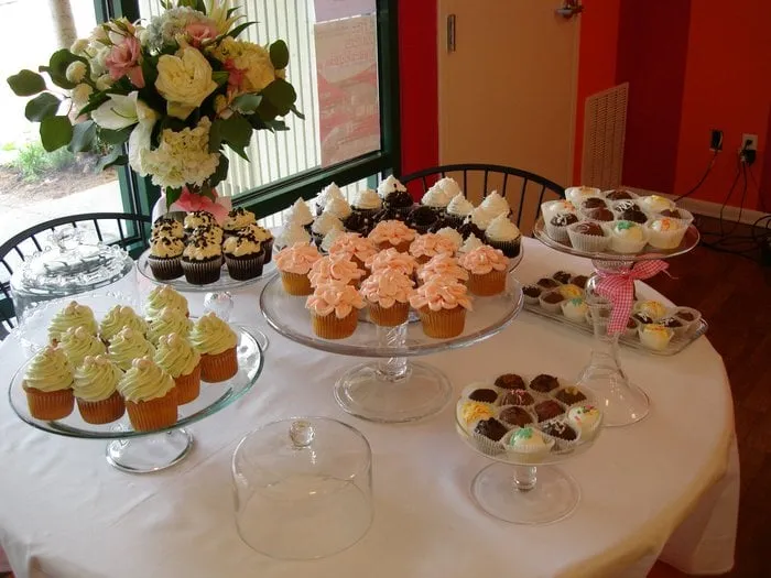 Professional lawn mowing service experts serving San Pedro, CA - GB Landscape And Housekeeping Services