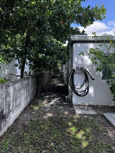 Affordable landscaping services near you in Miami Gardens, FL by GB Landscaping