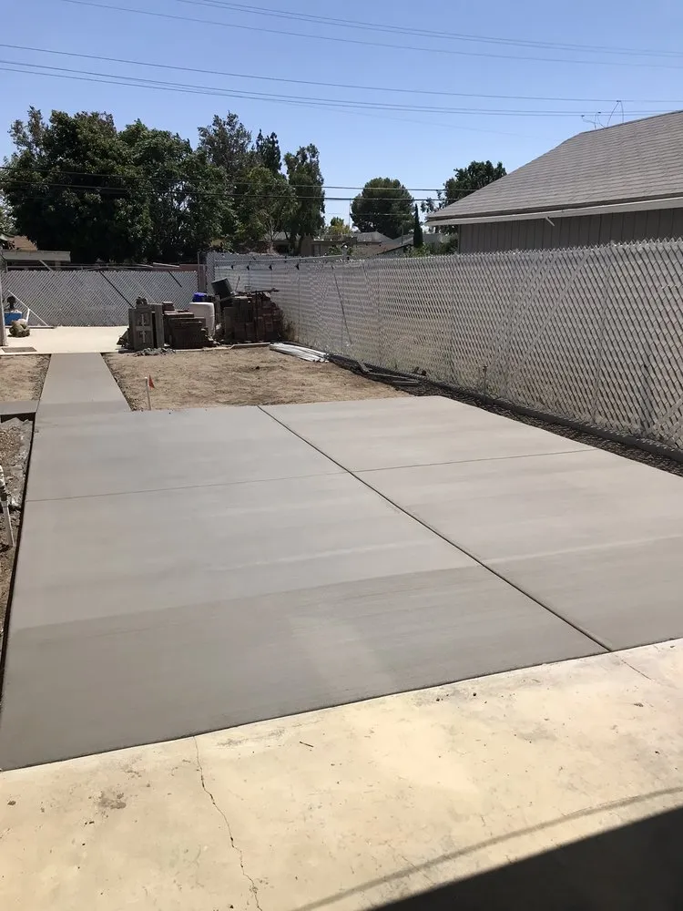 Reliable yard cleanup service experts serving Ontario, CA - GB Landscaping Services