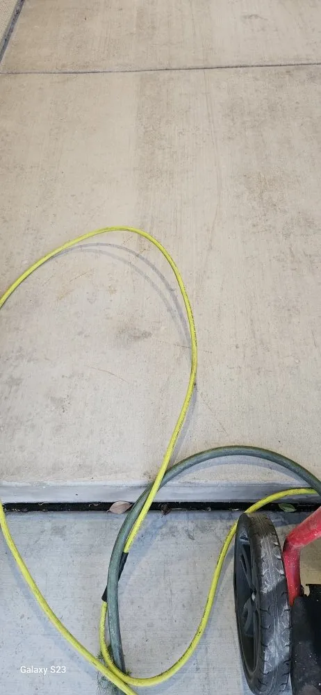 Expert yard maintenance for year-round maintenance in Hayward, CA by GB Lawncare and Design