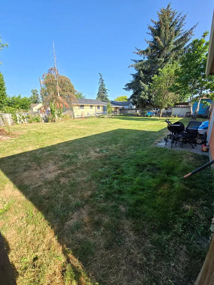 Top-rated garden landscaping in Keizer, OR - GB Mowing