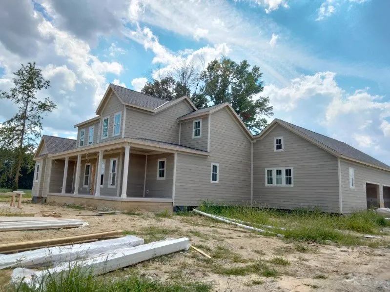 Top-rated outdoor landscaping in Lincoln Village, OH by GBY Construction