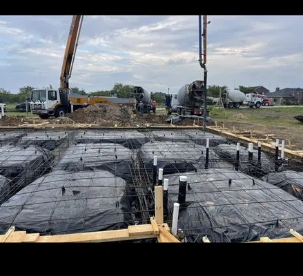 GC Construction & Development Logo