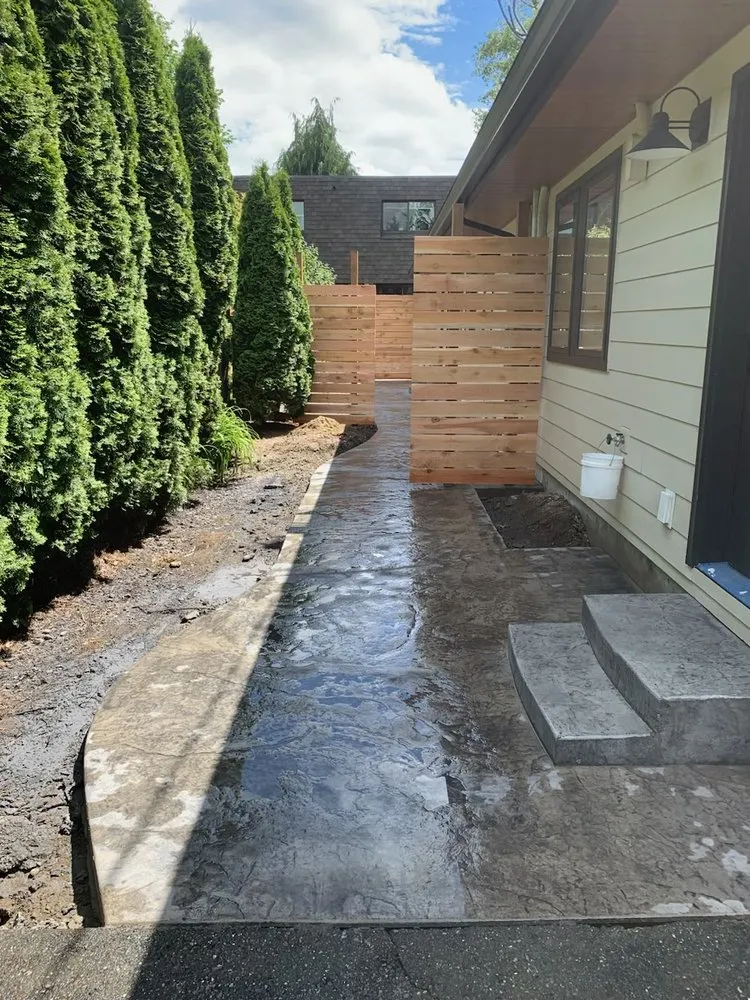 Custom outdoor landscaping experts serving Everett, WA - GC Contracting