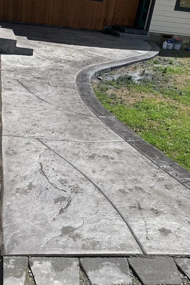 Top-rated garden landscaping in Everett, WA by GC Contracting