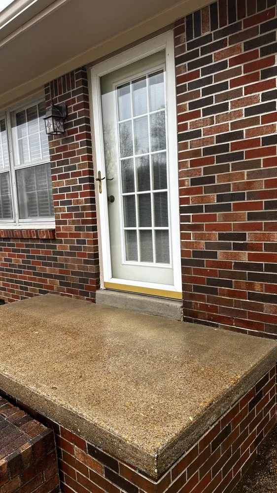 Expert landscape design with custom design in Hornbeak, TN by G&C Exterior