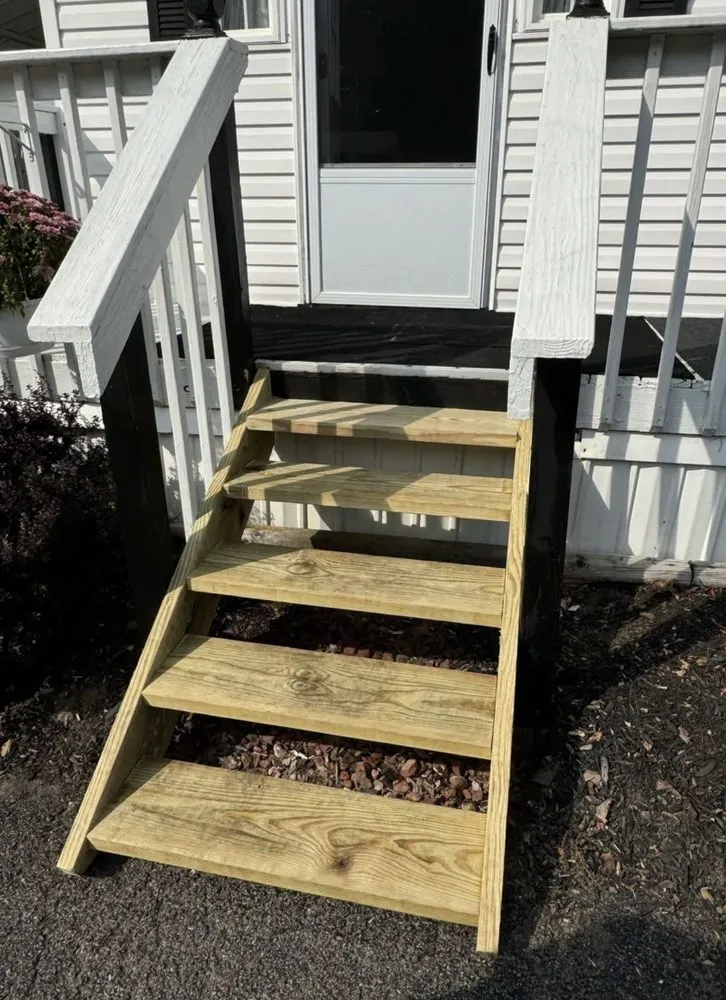 Top-rated yard cleanup service in Brockport, NY - GC Handyman Services and Construction