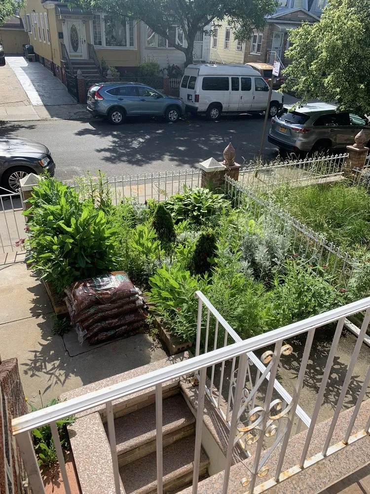 Professional garden landscaping for residential properties in Brooklyn, NY by G&C Landscaping