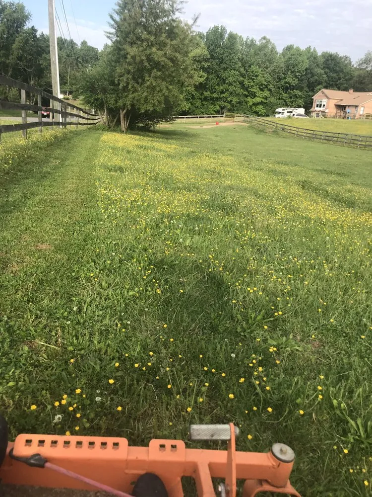 Professional landscaping services in Fredericksburg, VA by G&C Lawn Care