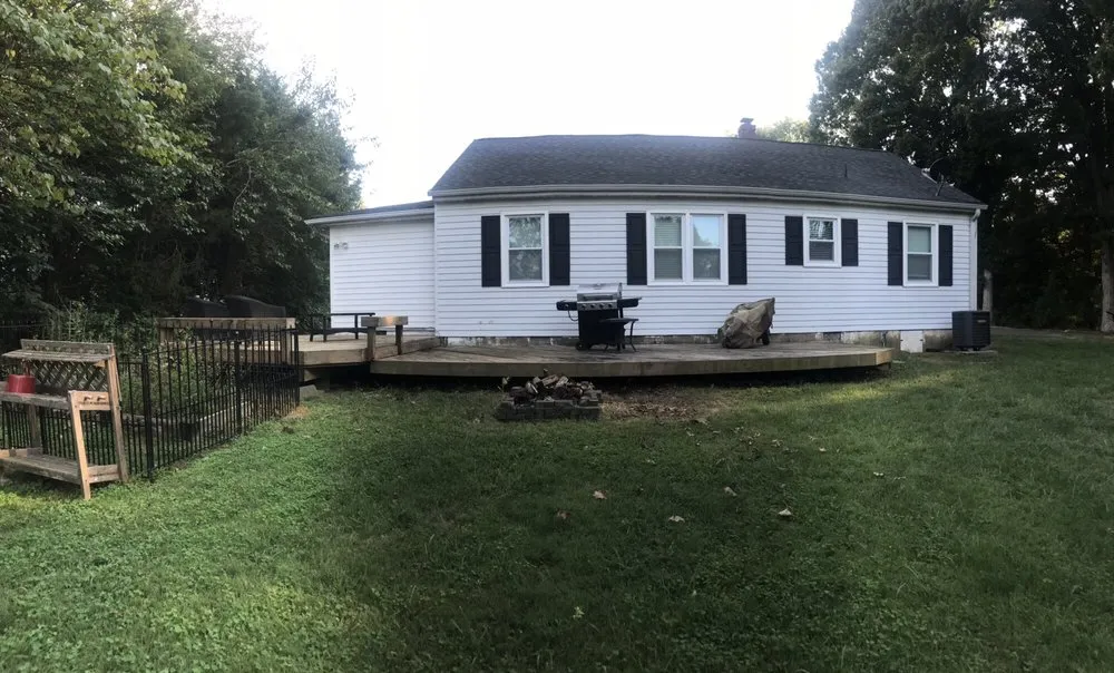 Top-rated outdoor landscaping with custom design in Fredericksburg, VA by G&C Lawn Care