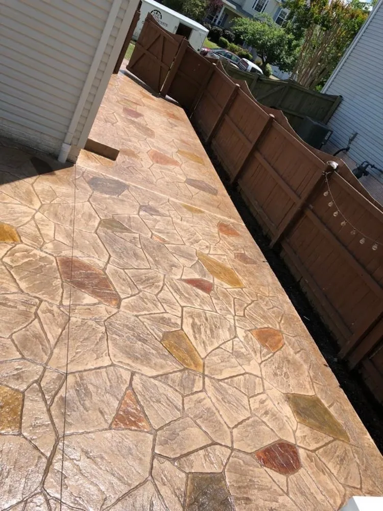 Top-rated landscaping services with custom design in Fredericksburg, VA by G&C Lawn Care