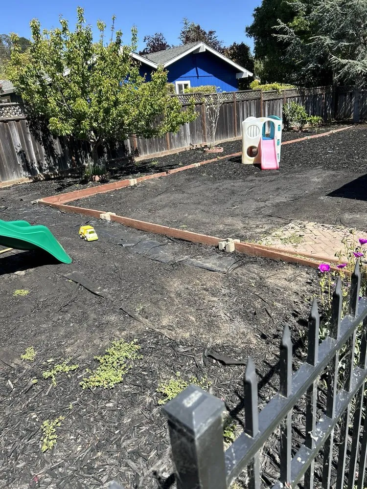 Top-rated yard cleanup service in Freedom, CA by GCG Landscaping & Masonry