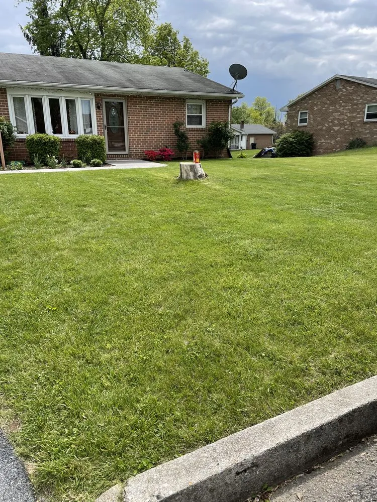 Trusted lawn care service in New Oxford, PA - GCI Lawn Care