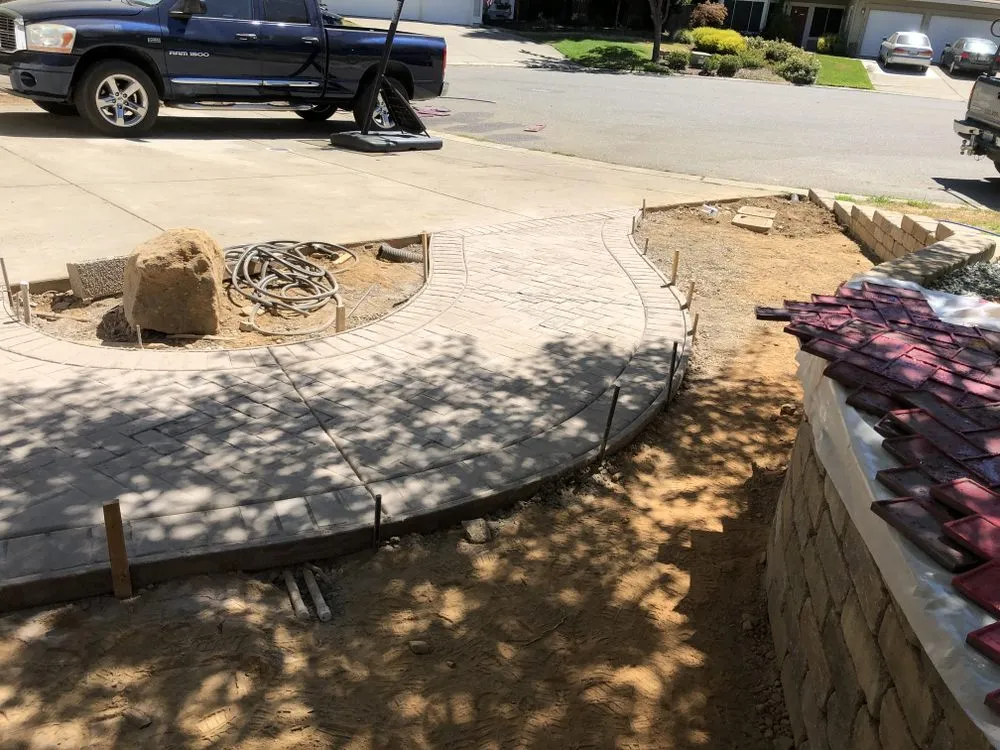 Reliable yard cleanup service in Sacramento, CA by GC&M Landscape