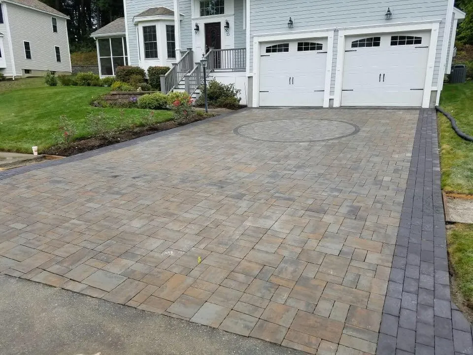 Top-rated lawn care service in Newbury, MA by GCS Services