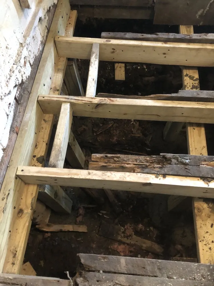 Trusted residential landscaping in Bridgeville, PA by GD Handyman & Lawn Care