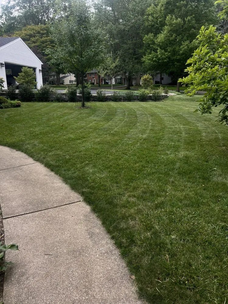 Professional lawn mowing service in Kalamazoo, MI - G&D Landscape