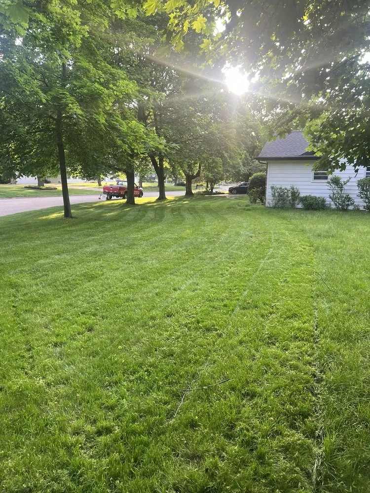 Local lawn mowing service in Kalamazoo, MI by G&D Landscape