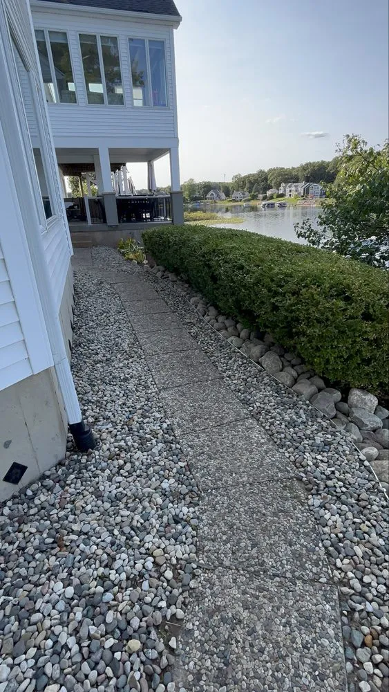 Professional landscaping services for residential properties in Kalamazoo, MI by G&D Landscape