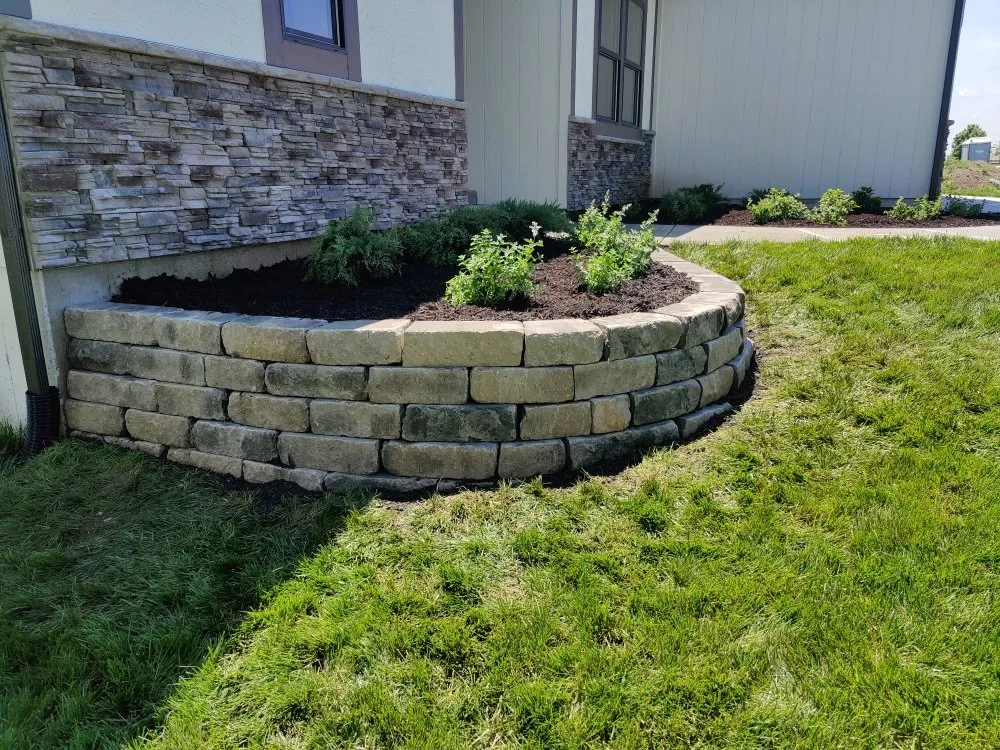 Affordable yard cleanup service for homes across Osawatomie, KS - GD Services