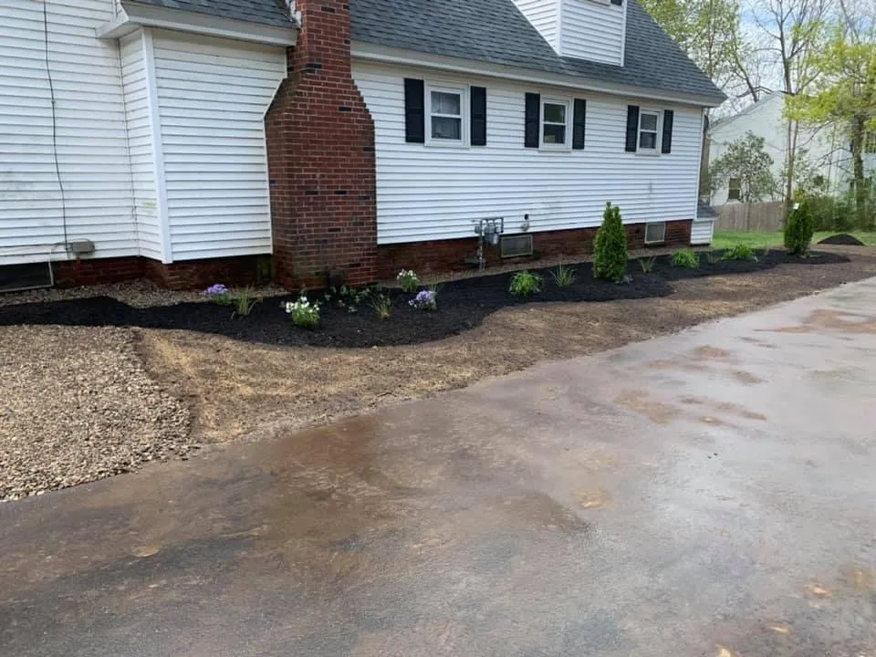 Reliable garden landscaping in Haverhill, MA by GDL Landscaping & Hardscaping