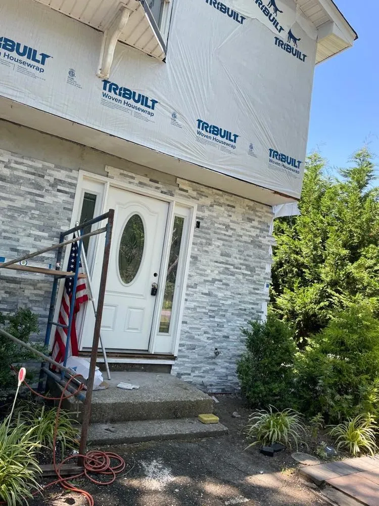 Top-rated yard cleanup service in Coram, NY - GDL Pro Service