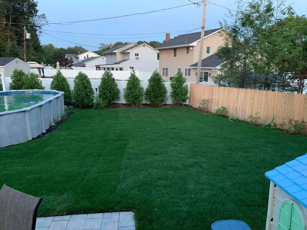 Custom garden landscaping experts serving Coram, NY - GDL Pro Service