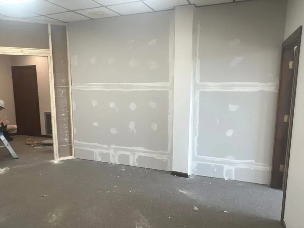 Reliable lawn mowing service for year-round maintenance in Chalmette, LA by Geaux-N-Green Painting & Home Repair