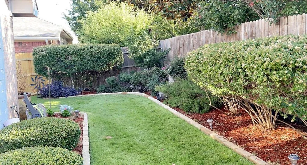 Top-rated garden landscaping for year-round maintenance across Irving, TX - Gecko Green Lawn Care