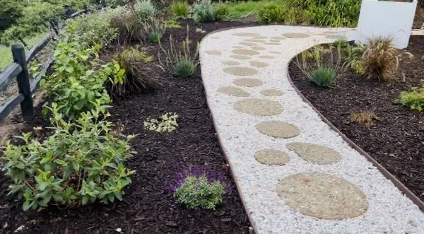 Local landscape installation for homes in San Jose, CA by Gee’s Fence & Landscape Service